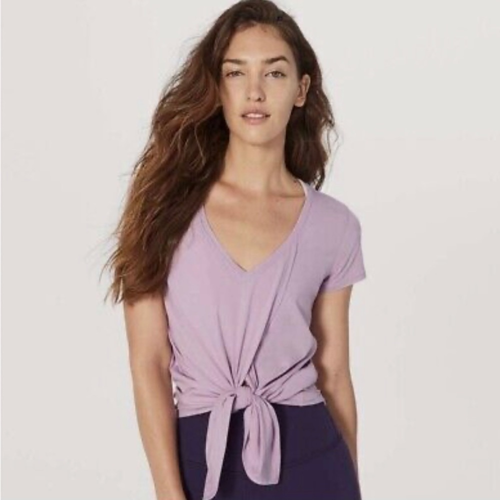 Lululemon - Knot a Problem Tee - 6 - Rose Quartz